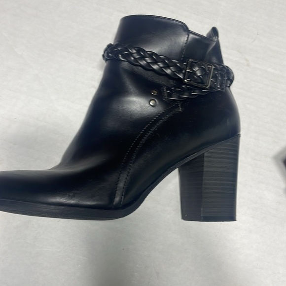 American Eagle Outfitters Black Braided Ankle Boots 9 1/2 wide - Picture 9 of 12